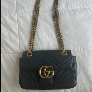 Gucci GG Marmont small matelassé shoulder bag